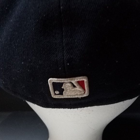 boston sox cap - Picture 3 of 3